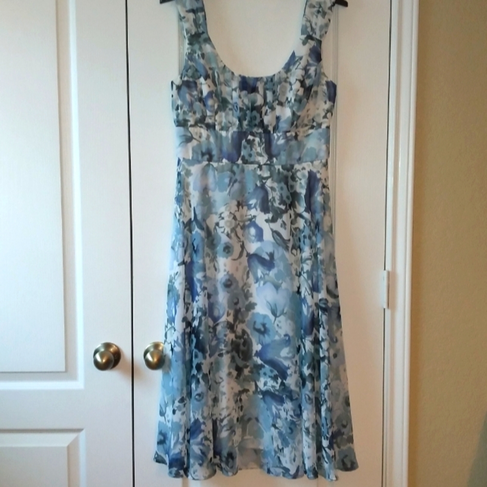 Connected Apparel Floral Dress Size 10